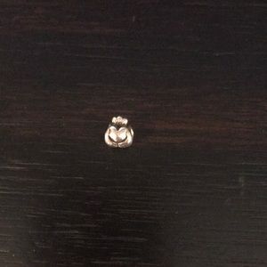 Claddah pandora charm